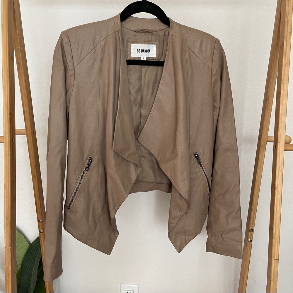 Tan BB Dakota leather jacket